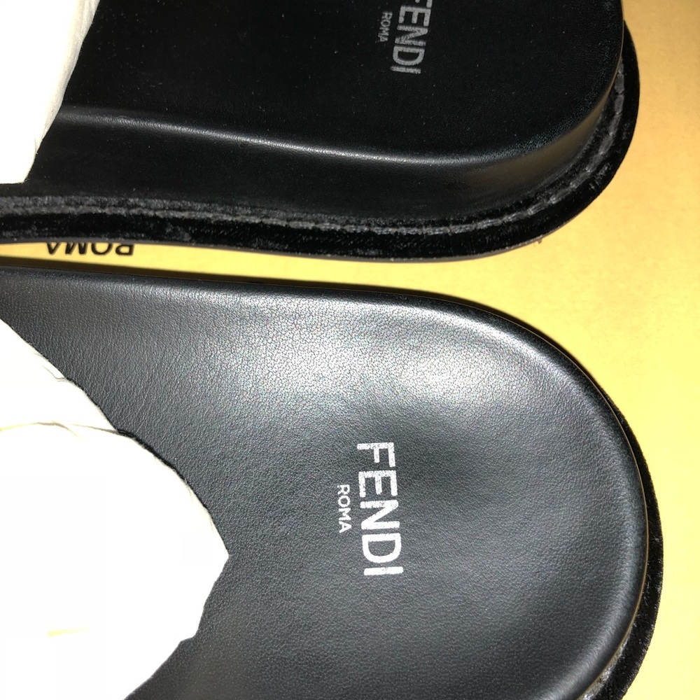 Fendi Slides Womens Sandals Shoes size 40 Monogram Shoes Super Rare - Picture 3 of 5